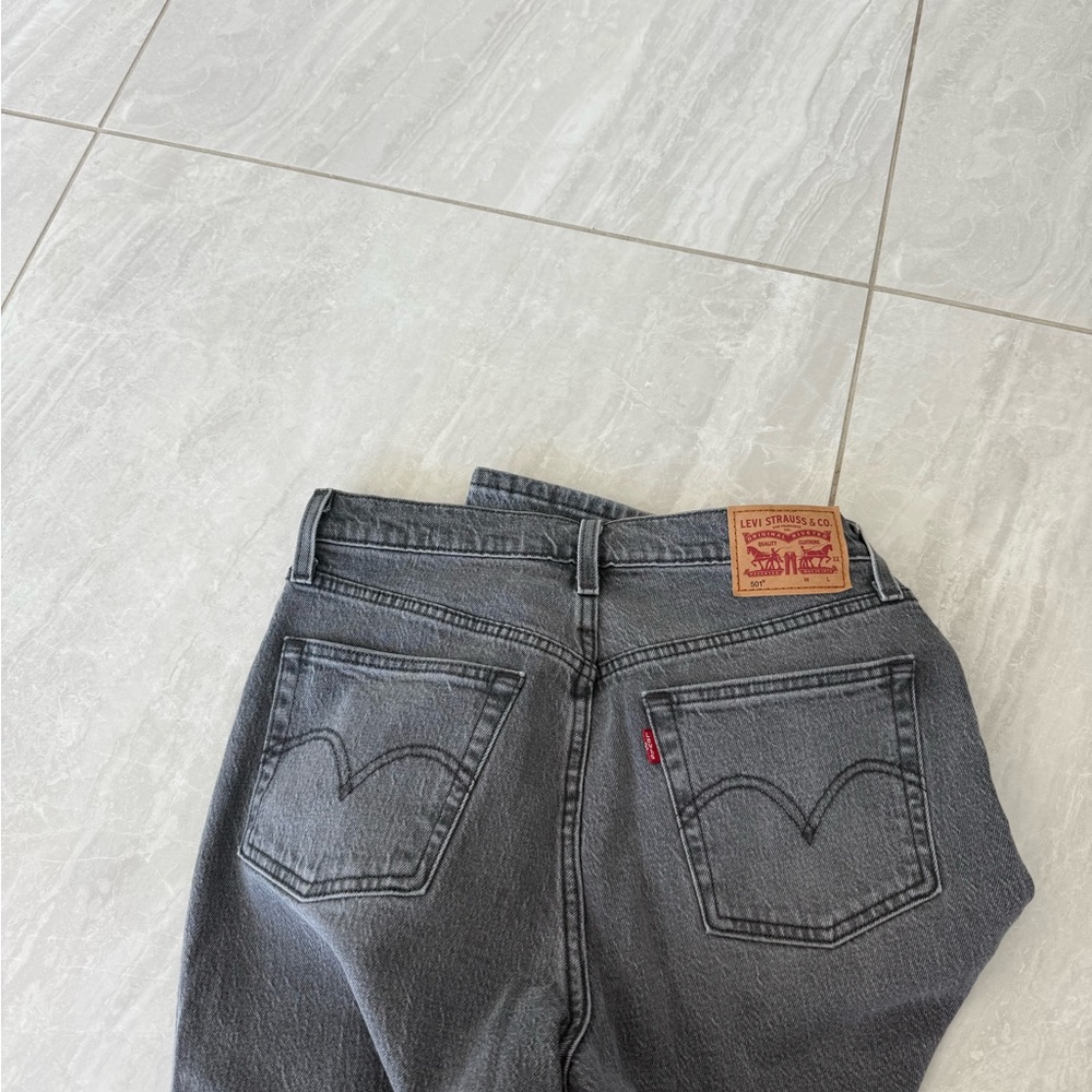 Levi's 501 Straight Jeans